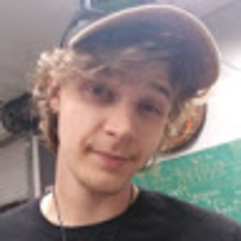 Meet your Posher, Justin